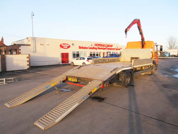 REF 19 - 2014 Mercedes plant lorry with crane For Sale